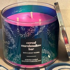 Bath and Body Works Cereal Marshmallow Bar 3 Wick Candle